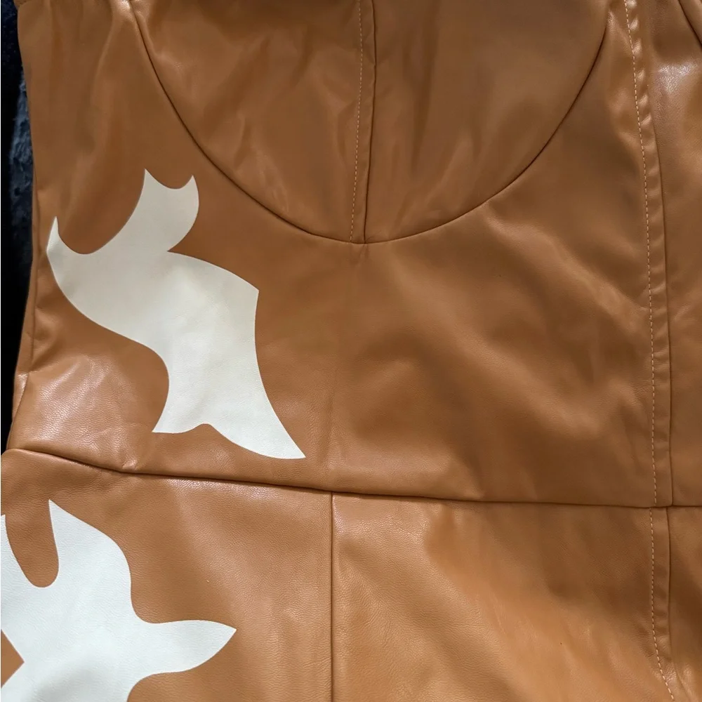 PrettyLittleThing Western Tan and White Strapless Dress - Picture 3 of 3